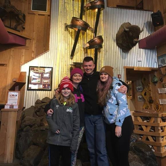 Meet your Posher, Amy - Picture 1 of 1